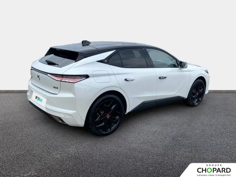 Image secondaire du véhicule 4