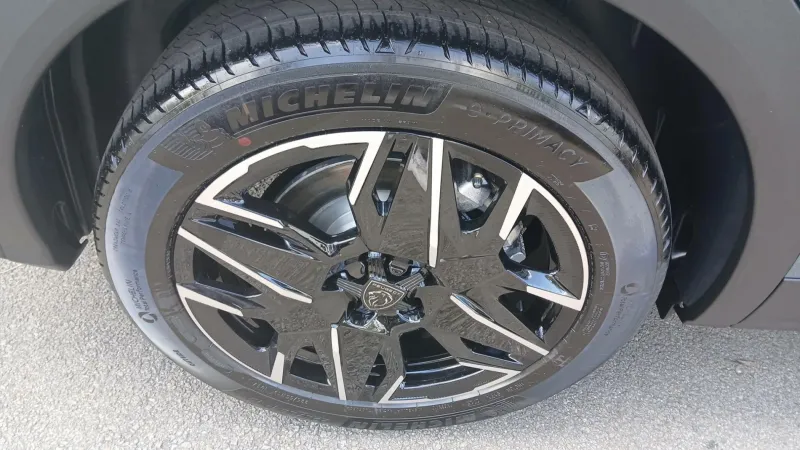 Image secondaire du véhicule 13