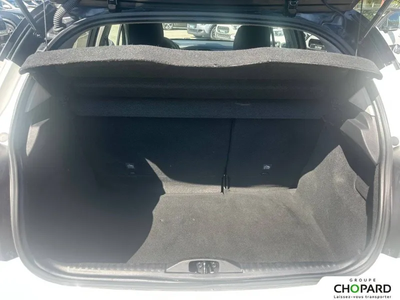 Image secondaire du véhicule 7