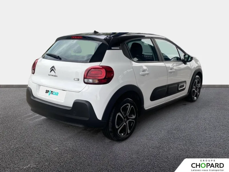 Image secondaire du véhicule 4