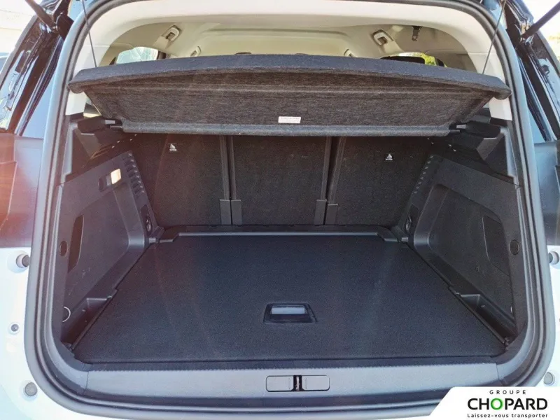 Image secondaire du véhicule 9