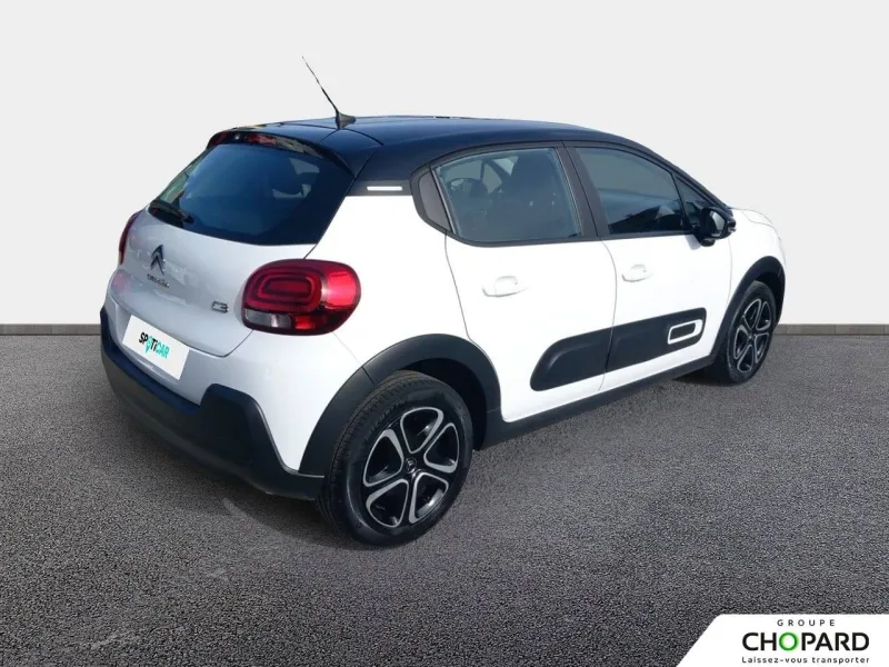 Image secondaire du véhicule 4