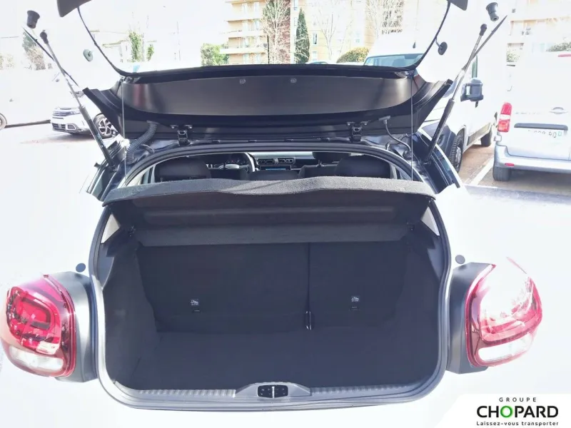 Image secondaire du véhicule 9