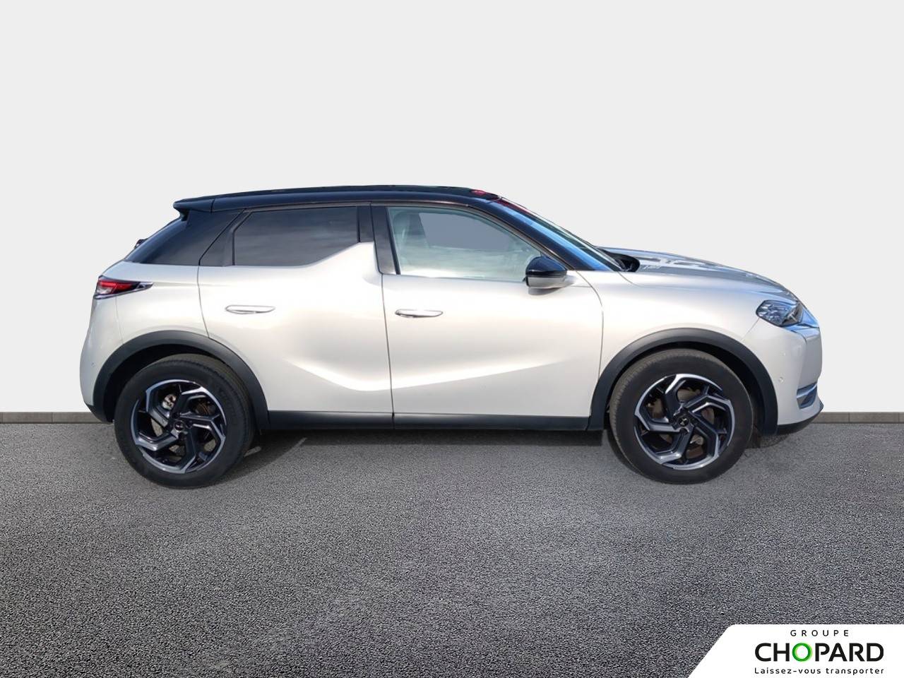 Image secondaire du véhicule 10