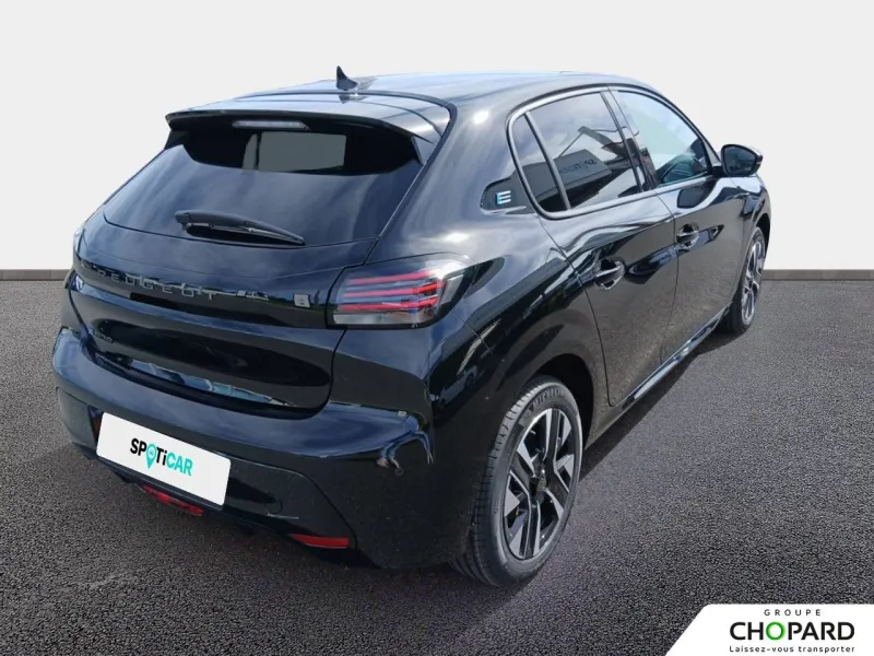 Image secondaire du véhicule 4