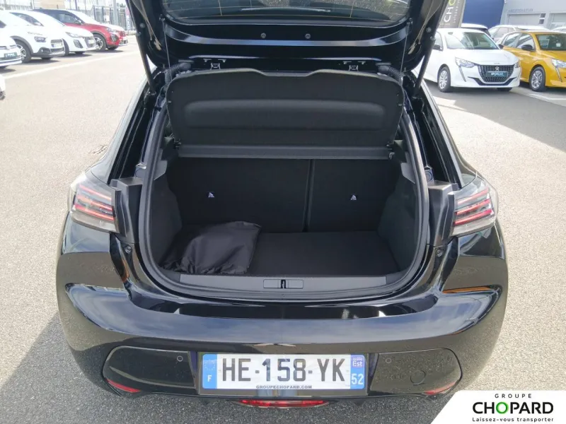 Image secondaire du véhicule 9