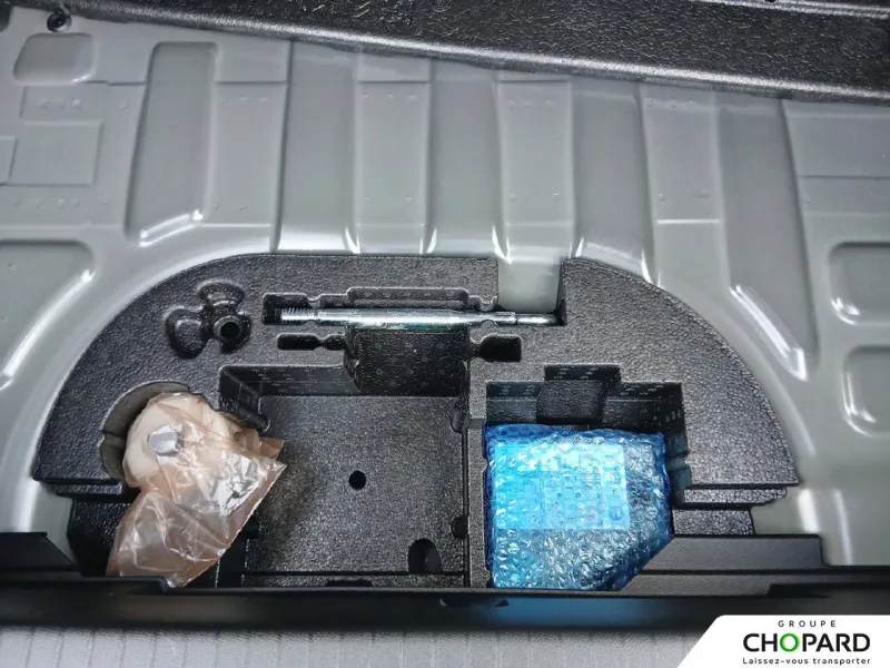 Image secondaire du véhicule 25