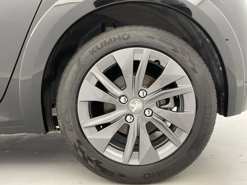 Image secondaire du véhicule 17