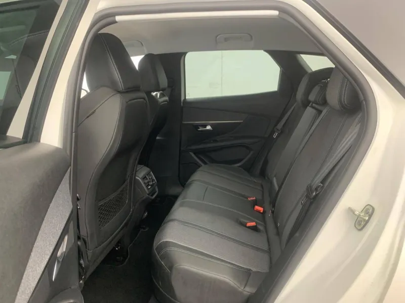 Image secondaire du véhicule 10