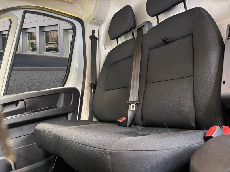 Image secondaire du véhicule 10