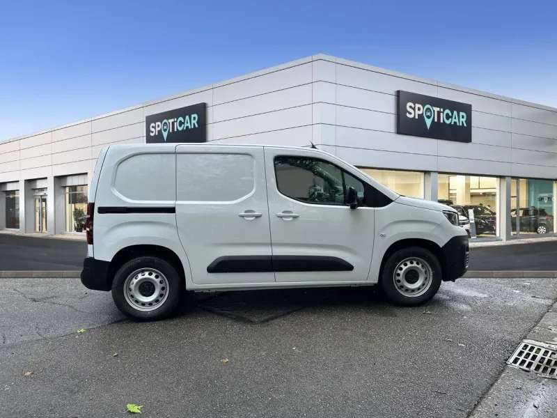 Image secondaire du véhicule 4