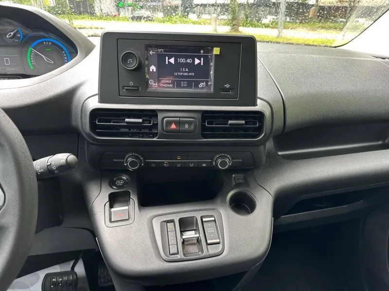 Image secondaire du véhicule 16