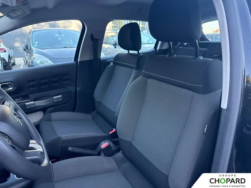 Image secondaire du véhicule 12