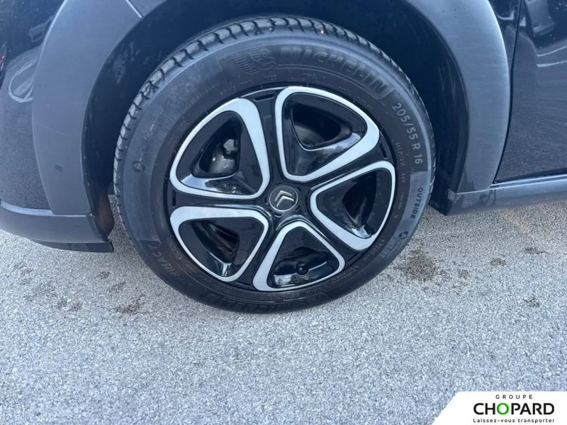 Image secondaire du véhicule 22