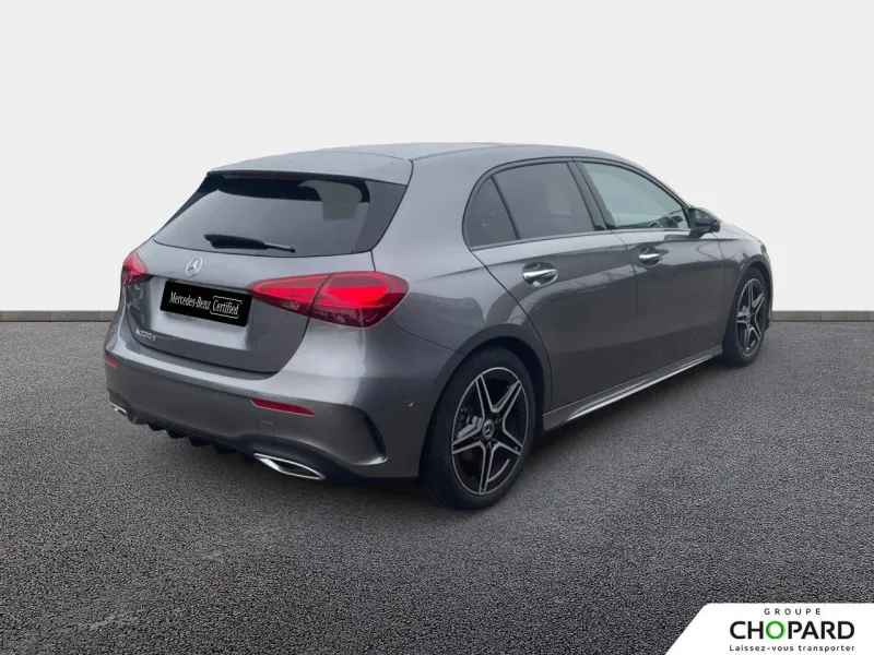 Image secondaire du véhicule 4