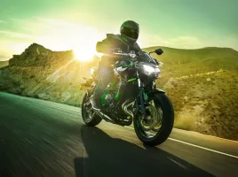 Kawasaki Z650 (2025) : le choix agile et accessible