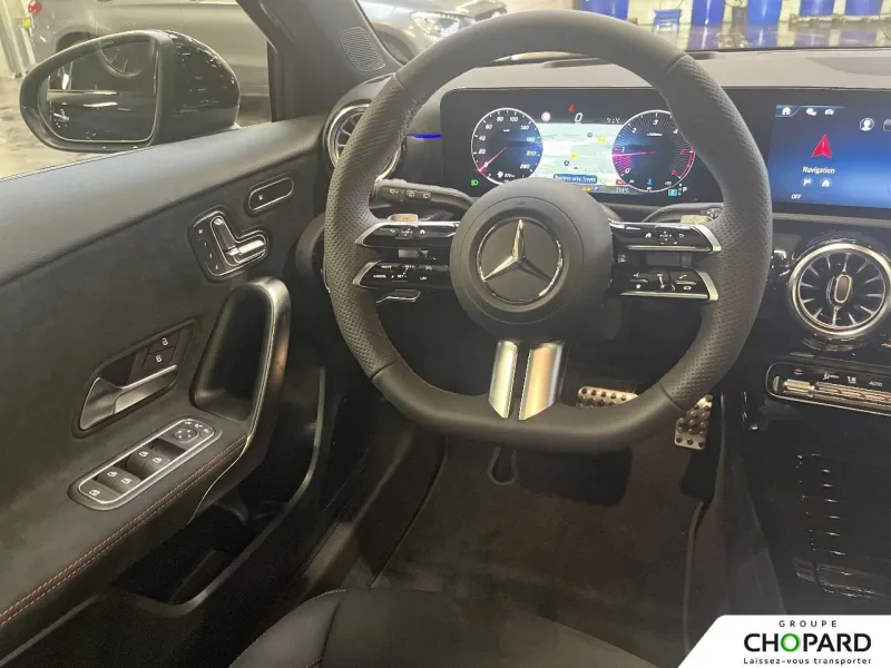 Image secondaire du véhicule 3