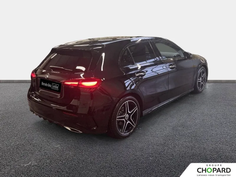 Image secondaire du véhicule 4