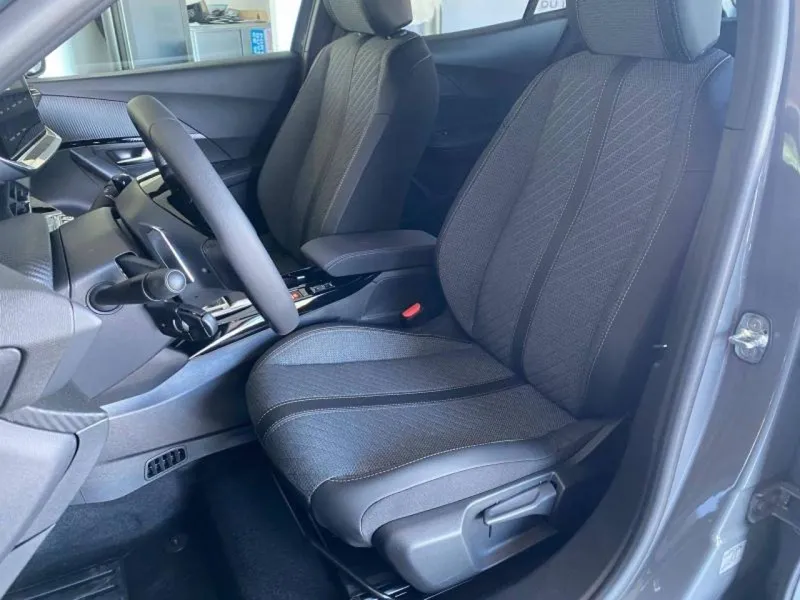 Image secondaire du véhicule 8