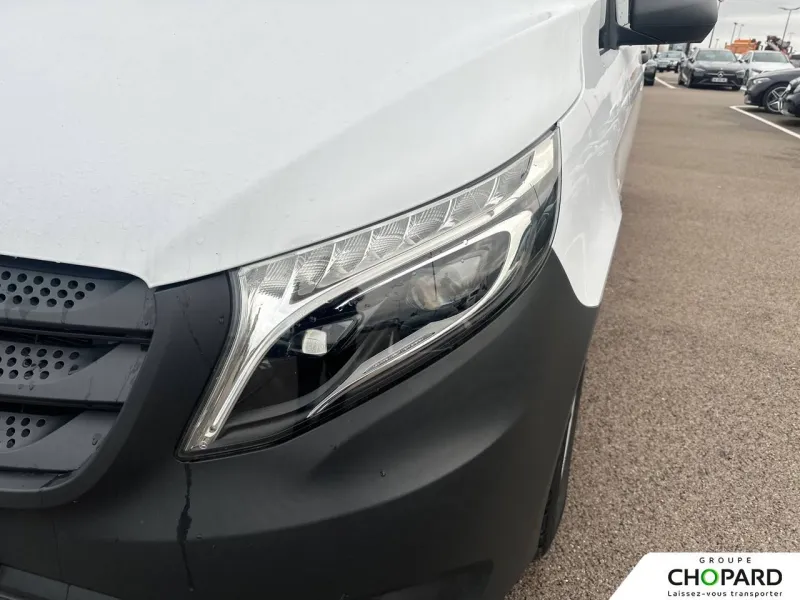 Image secondaire du véhicule 4