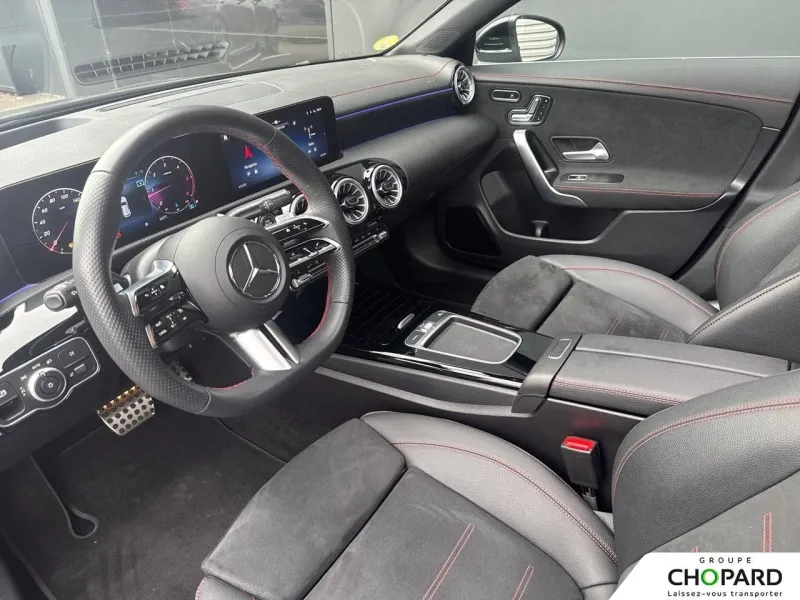 Image secondaire du véhicule 3