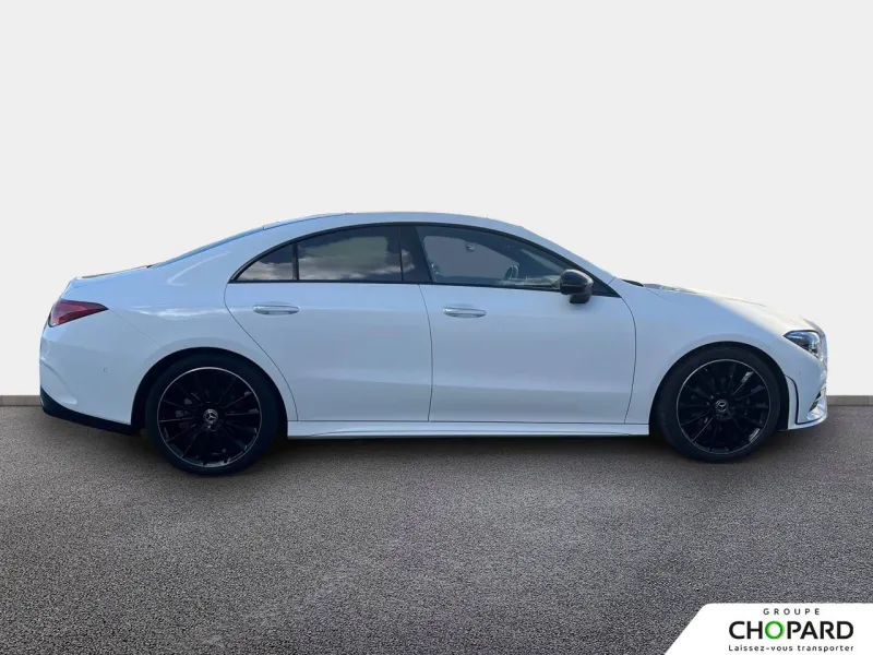 Image secondaire du véhicule 10