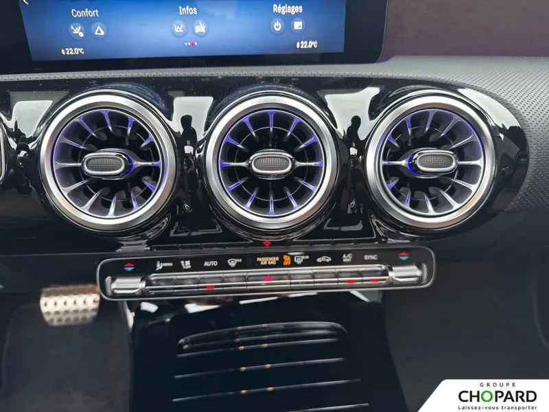 Image secondaire du véhicule 9