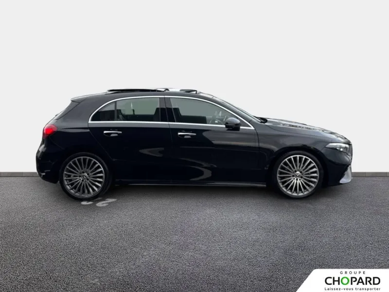 Image secondaire du véhicule 10