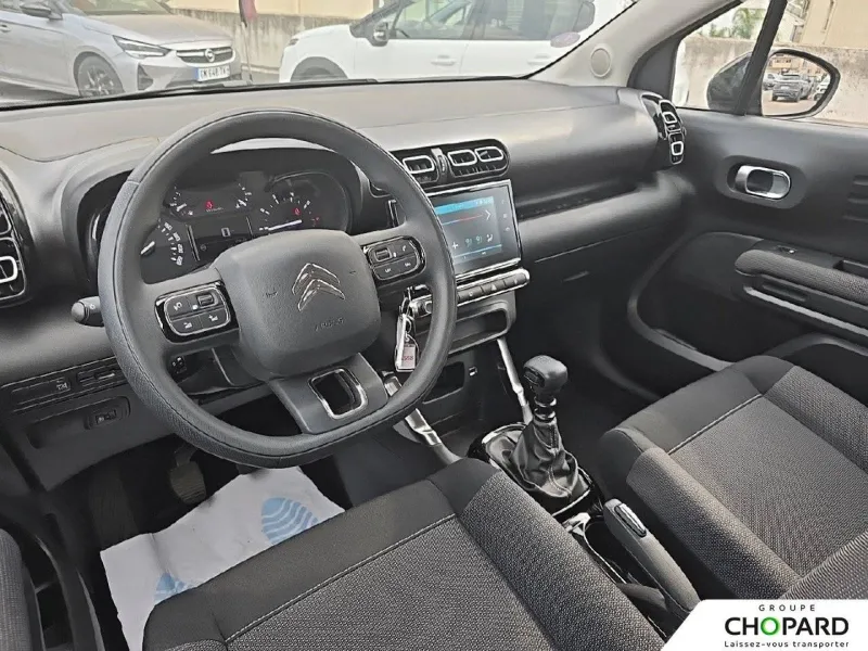 Image secondaire du véhicule 11