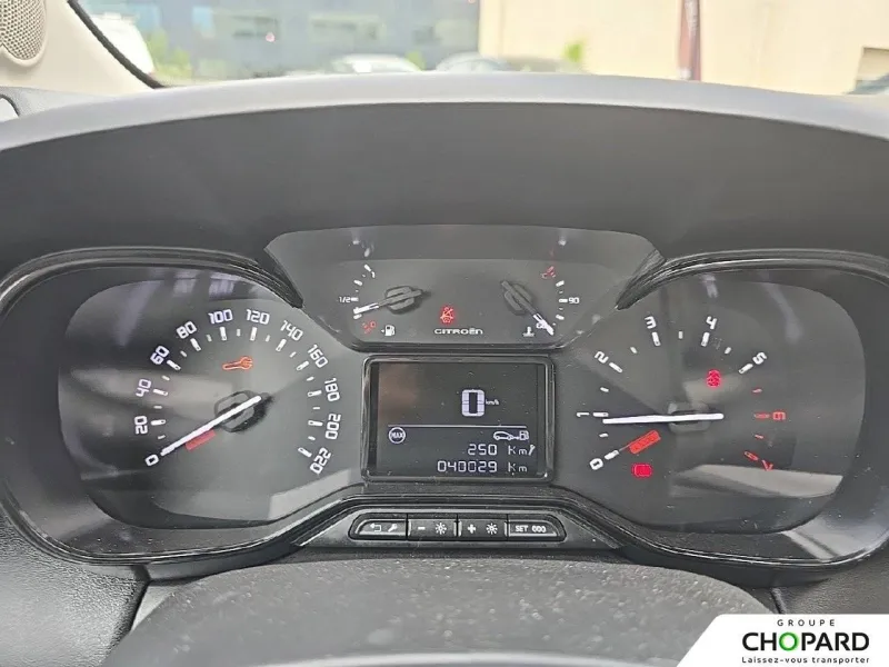 Image secondaire du véhicule 21