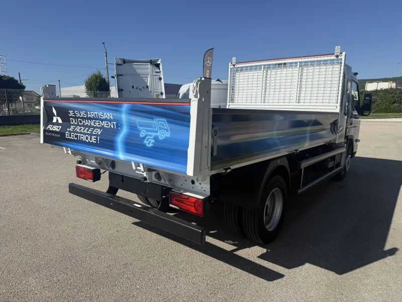 Image secondaire du véhicule 3