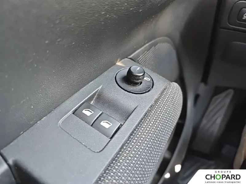 Image secondaire du véhicule 15