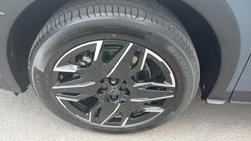 Image secondaire du véhicule 15