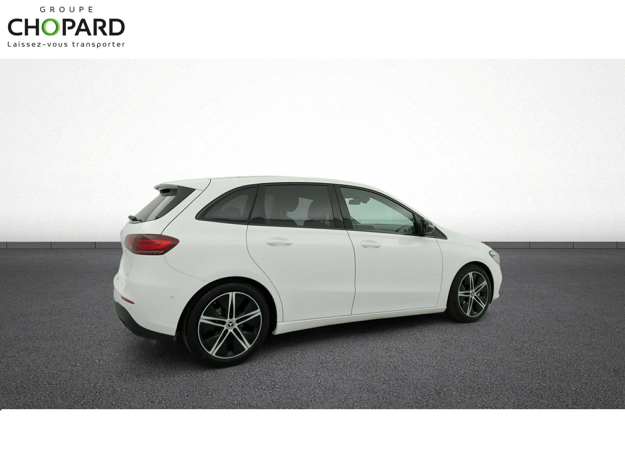 Image secondaire du véhicule 10