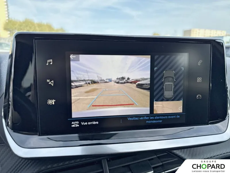 Image secondaire du véhicule 11