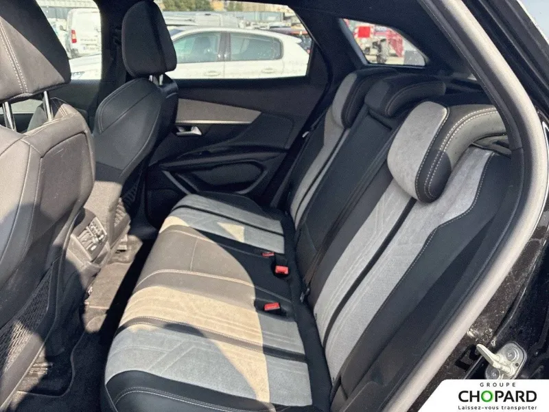 Image secondaire du véhicule 12