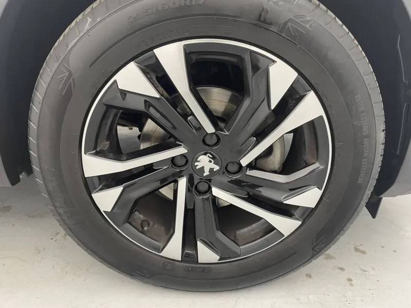 Image secondaire du véhicule 19