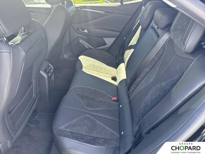 Image secondaire du véhicule 19