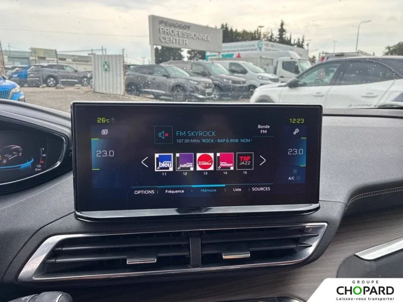 Image secondaire du véhicule 14