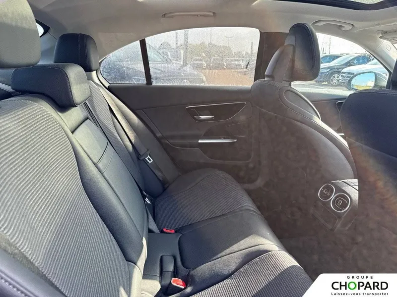 Image secondaire du véhicule 21