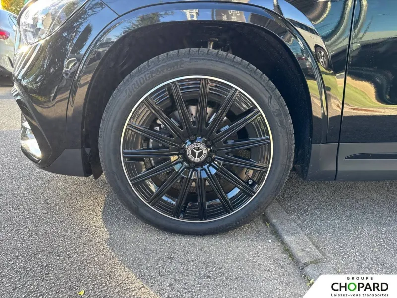 Image secondaire du véhicule 22