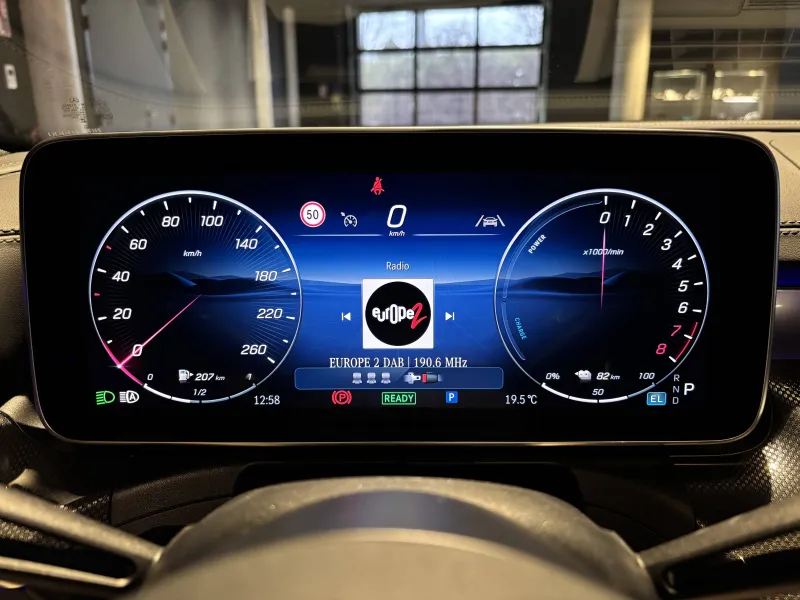 Image secondaire du véhicule 8