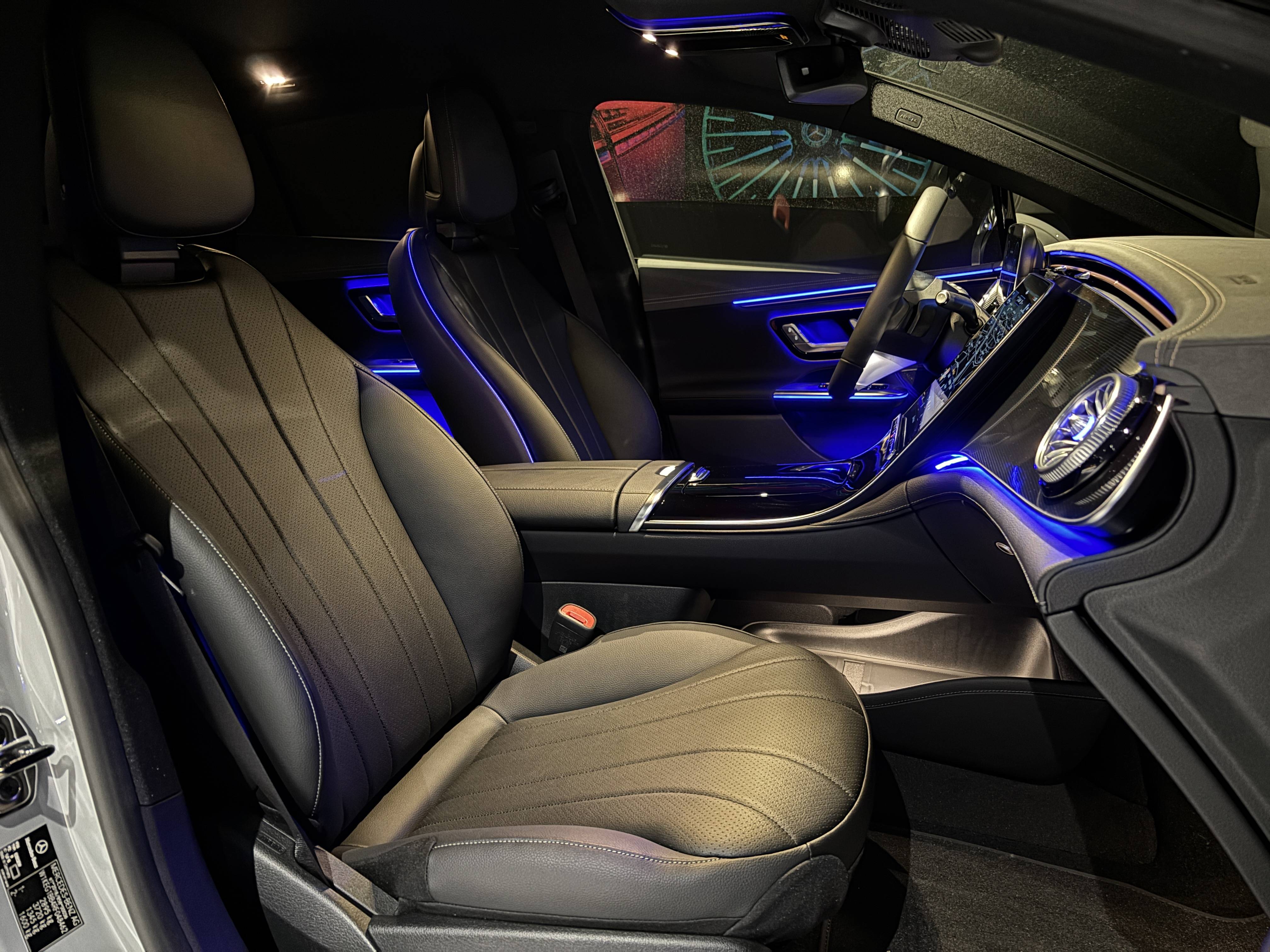 Image secondaire du véhicule 4