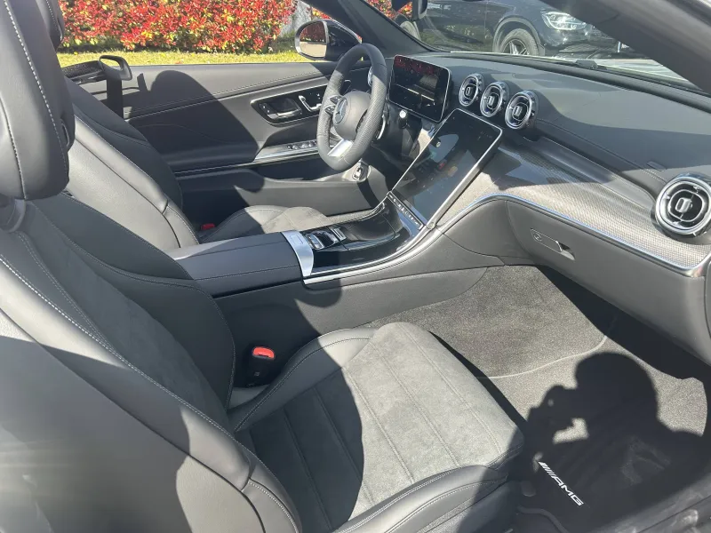 Image secondaire du véhicule 4