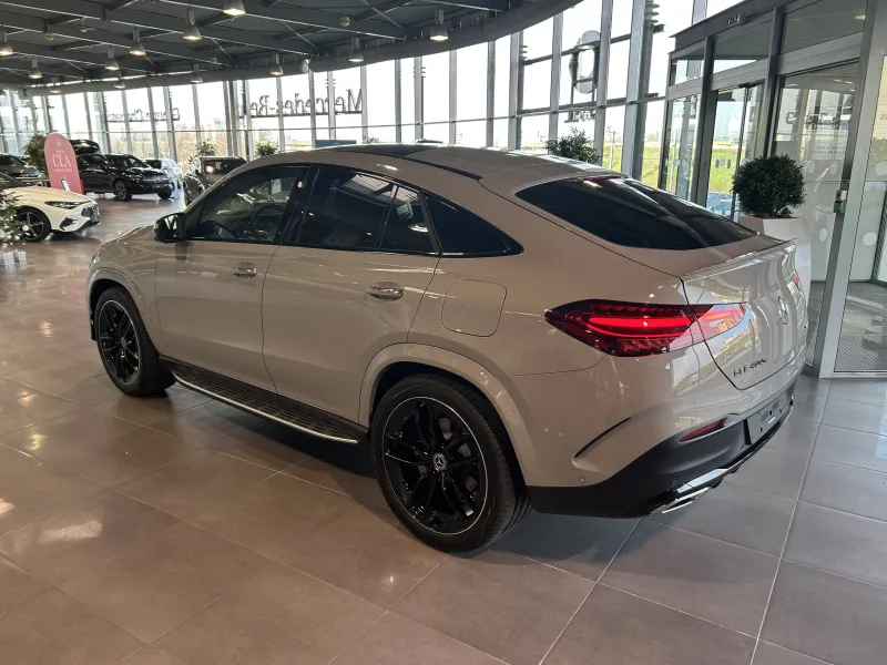 Image secondaire du véhicule 3