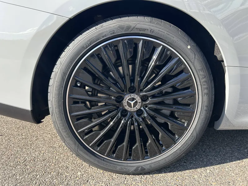 Image secondaire du véhicule 8