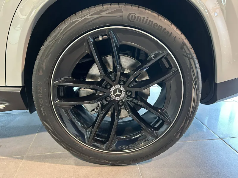 Image secondaire du véhicule 8