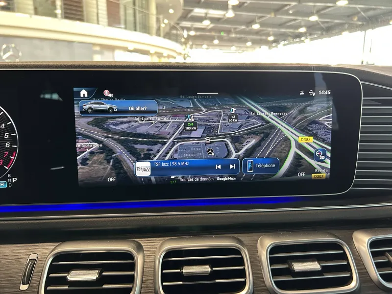 Image secondaire du véhicule 10