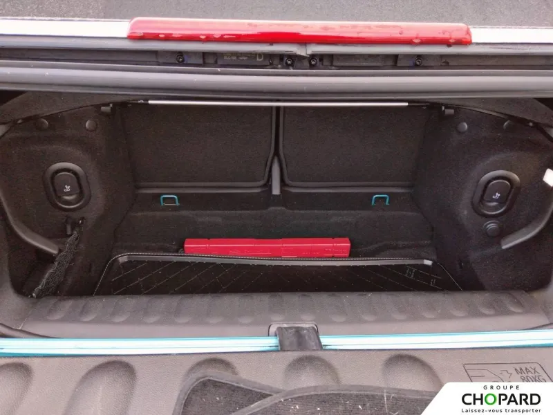 Image secondaire du véhicule 9