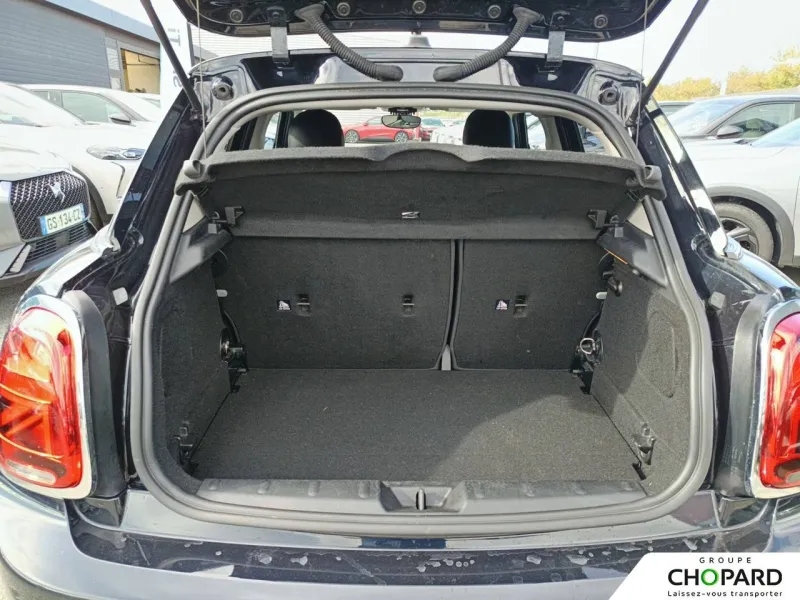 Image secondaire du véhicule 9